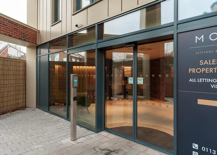 Apartment Bali Escape, 2bed 2bath, Center & Stadium 10 Mins *